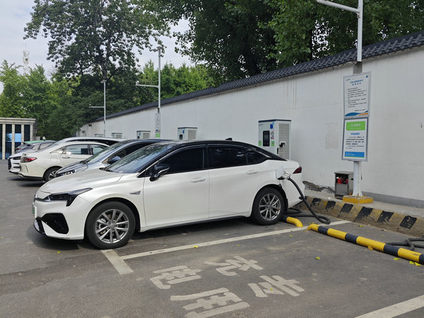 大城里運營發展共享電動汽車需要注意哪些問題？